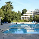 2 Pieces Avec Terrasse, Parking, Piscines - A 300m De La A - Fr-1-245-18 La Baule-Escoublac