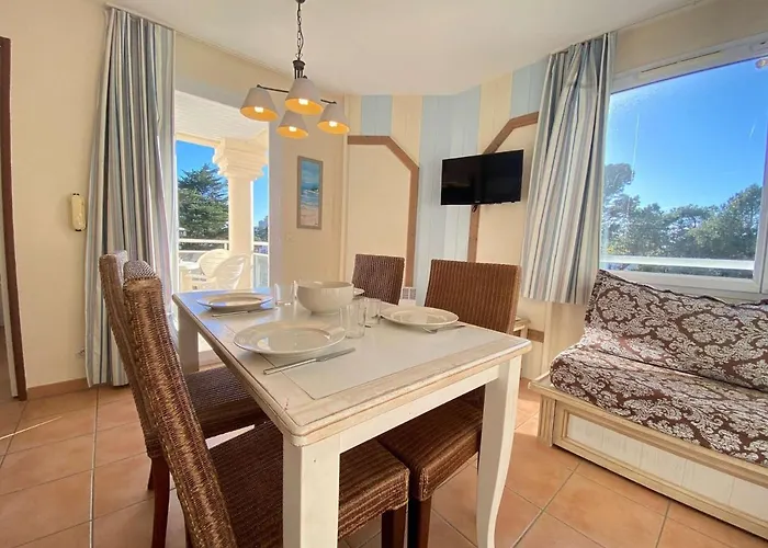 T2 Avec Piscine A 300m De La - 3 Couchages, Parking Et Balcon Meuble - Fr-1-245-34 Appartement