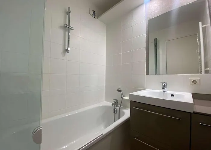 T2 Avec Piscine A 300m De La - 3 Couchages, Parking Et Balcon Meuble - Fr-1-245-34 Appartement La Baule-Escoublac